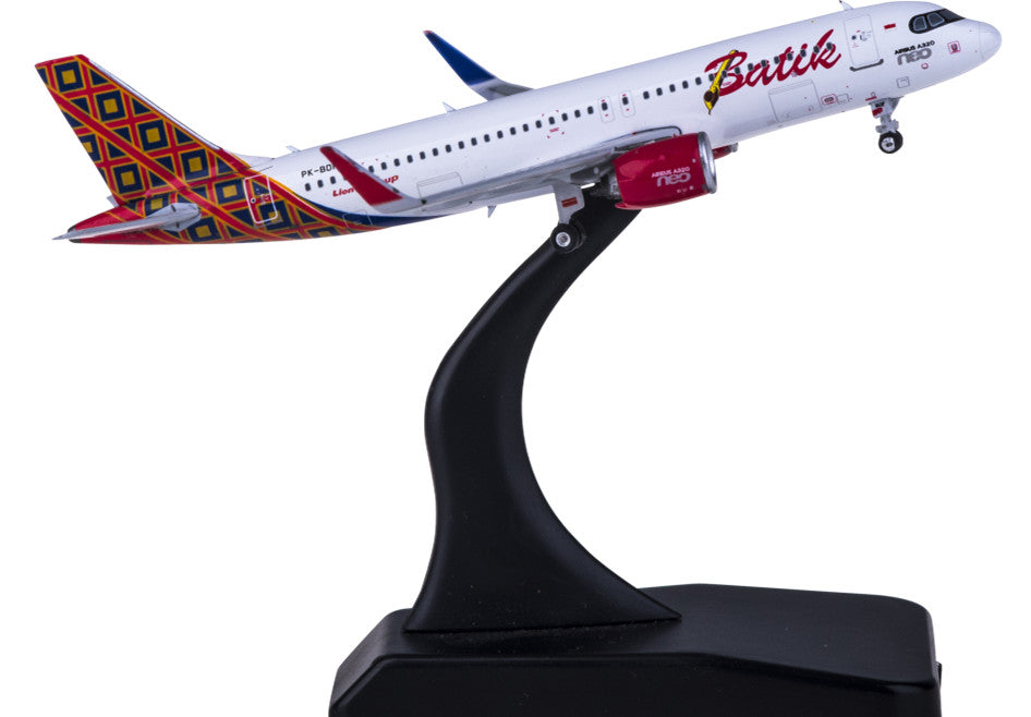 1:400 Phoenix Batik Air AIRBUS A320neo Passenger Airplane Diecast Plane Model