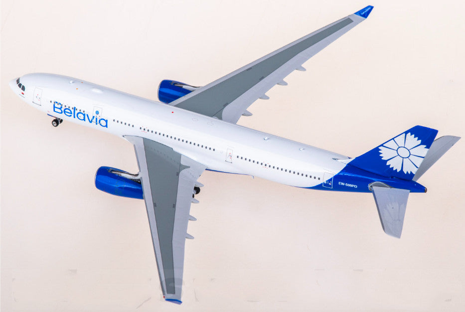 1:400 Phoenix Belavia Airbus A330-200  Airplane Diecast Aircraft Plane Model