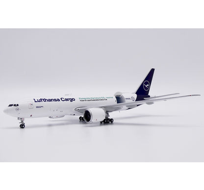 1:400 JC Wings Lufthansa Boeing 777-200F Passenger Plane Diecast Aircraft Model
