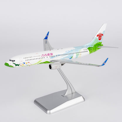 1:200 NGmodels China Southern Boeing 737-800 Passenger Diecast Airplane Model