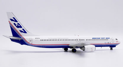 1:200 JC Wings Boeing Company BOEING B737-900 Airplane Diecast Aircraft Model
