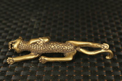 Chinese Old Handmade Copper Handwork Leopard Statue Decor
