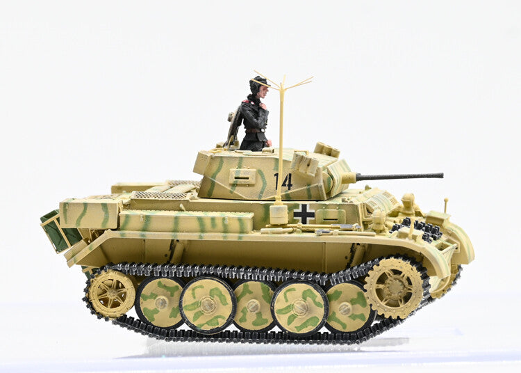 1/72 German Tank No. 2 Bobcat Reconnaissance Tank Camouflage Paint Model