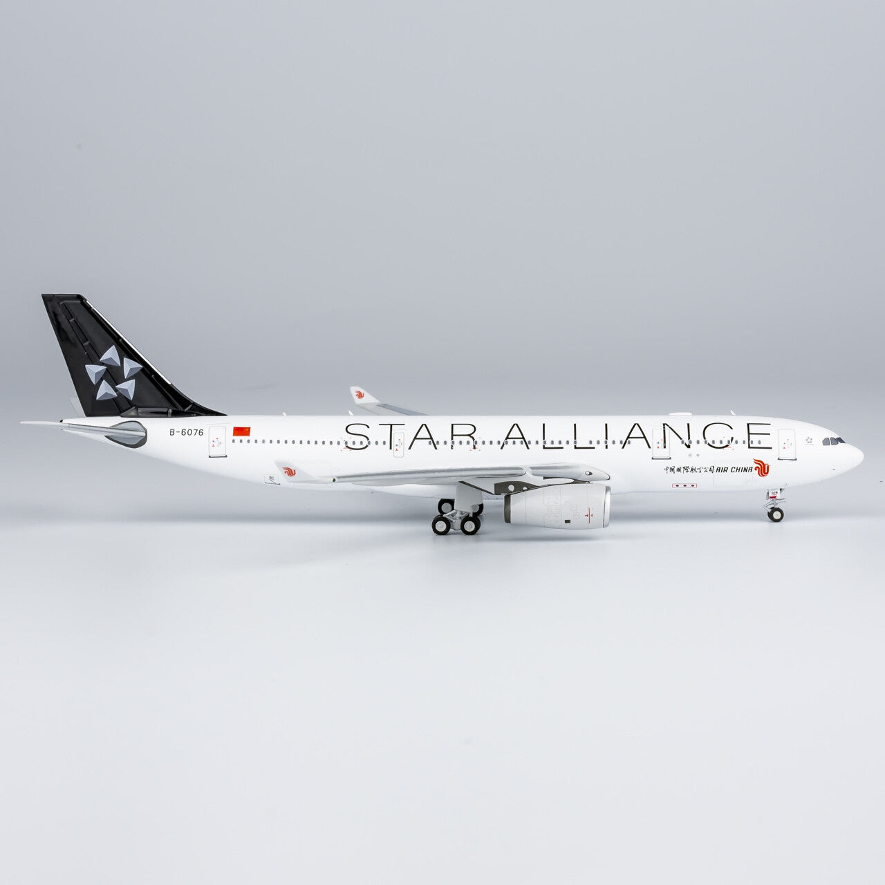 1:400 NG Models Air China Plane Airbus A330-200 Airplane Diecast Aircraft Model