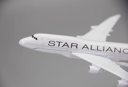 16cm Star Alliance Boeing 747-400 Passenger Aeroplane Diecast Aircraft Model