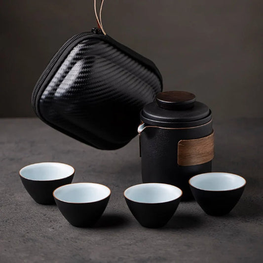 Ceramic Teapots with 4 Cups Chinese Gongfu Tea Set