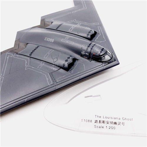 FLOZ U.S. B-2A stealth bomber Spirit of Louisiana 1088 1/200 Pre-builded Model