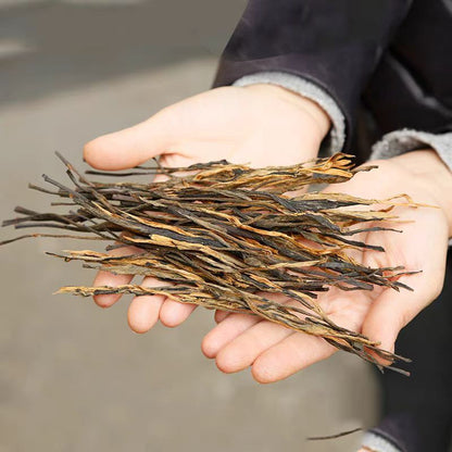 Handmade YunNan DianHong Black tea Spring Ancient trees BaBa DianHong black tea
