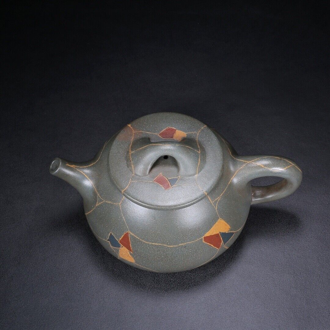 Chinese Yixing Zisha Clay Handmade Exquisite Teapot（石瓢 底款：景舟制壶）