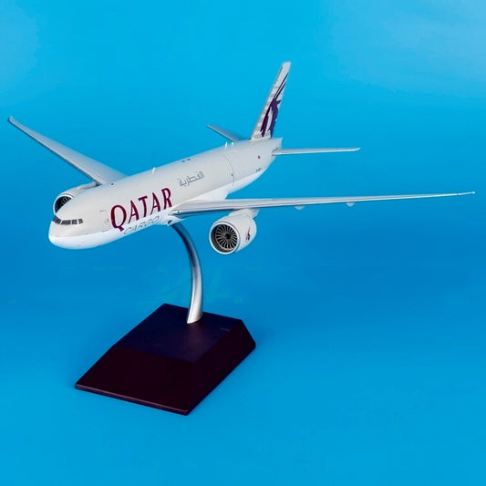 1:200 GeminiJets Qatar Plane Boeing 777-200 A7-BFT Diecast Aircraft Model