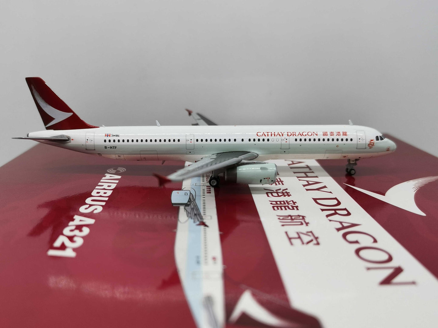1:400 JC Wings CATHAY DRAGON A321 Passenger Airplane Diecast Aircraft Model