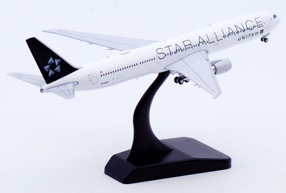 1:400 JC Wings United Airlines Plane Boeing 767-400ER Diecast Aircraft Model