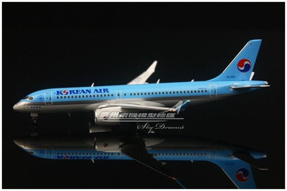 1:400 JC WINGS KOREAN AIR CS300 Passenger Airplane Plane Diecast Aircraft Model