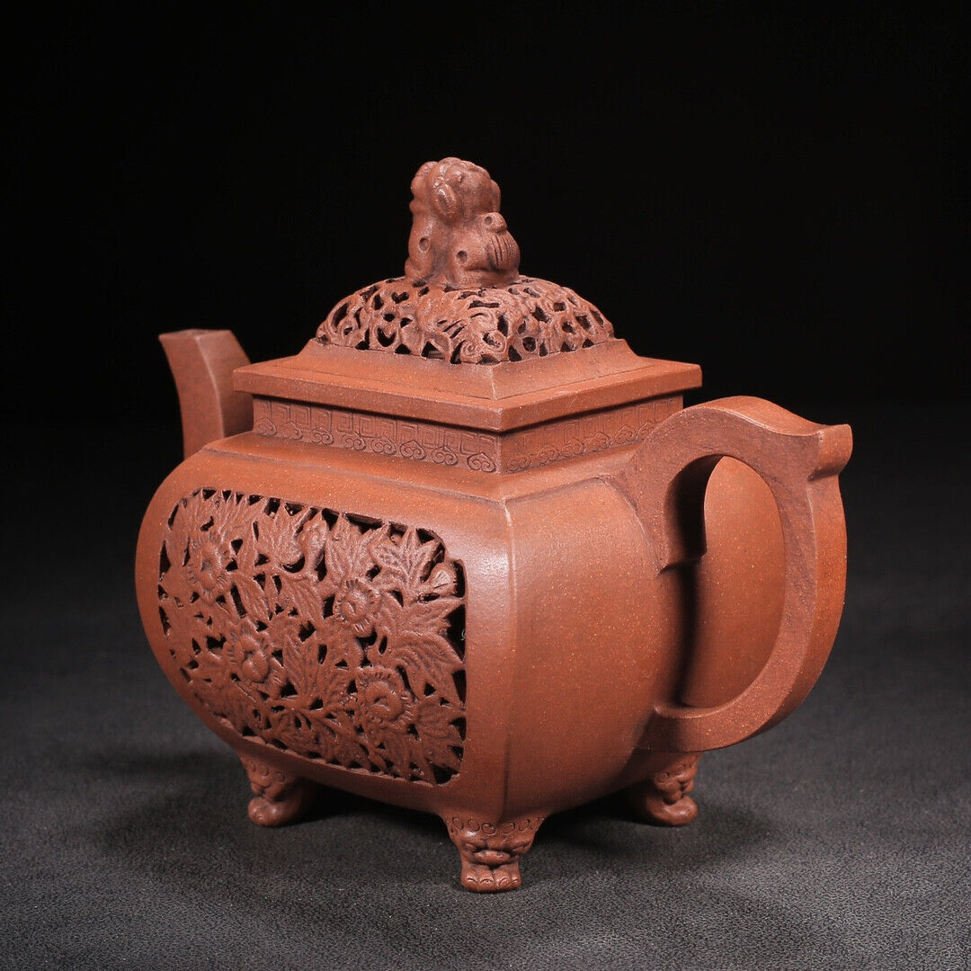 Chinese Yixing Zisha Clay Handmade Exquisite Teapot（四方狮尊 底款：大清乾隆年制）