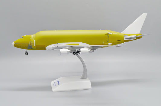 1:200 JC Wings Boeing Plane B747-400LCF Yellow Livery Diecast Aircraft Model