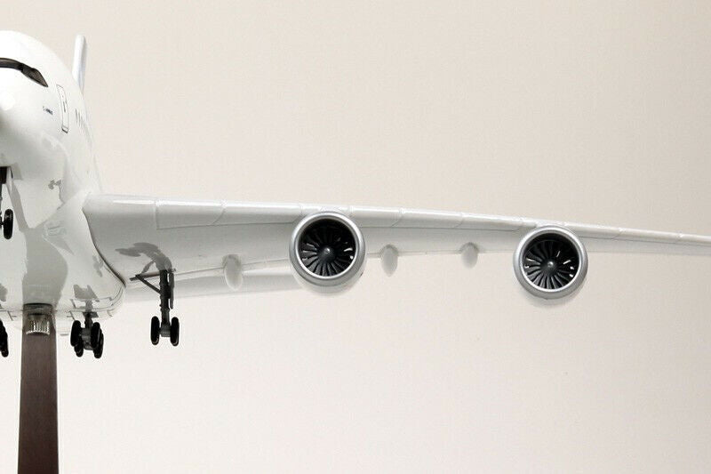 1:200 37CM AIRBUS A380 Passenger Airplane Landing Gears Resin  Aircraft Model