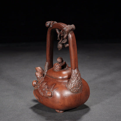 Chinese Yixing Zisha Clay Handmade Exquisite Teapot （五代封侯 底款：陈鸣远）