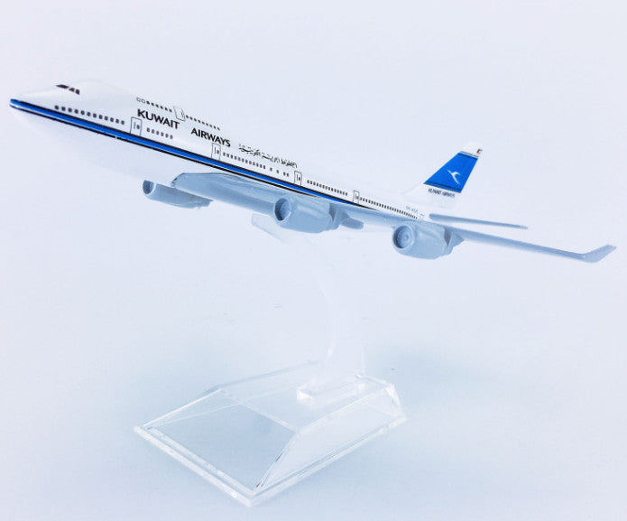 16cm Kuwait Airways Boeing 747-400 Passenger Airplane Diecast Metal Plane Model