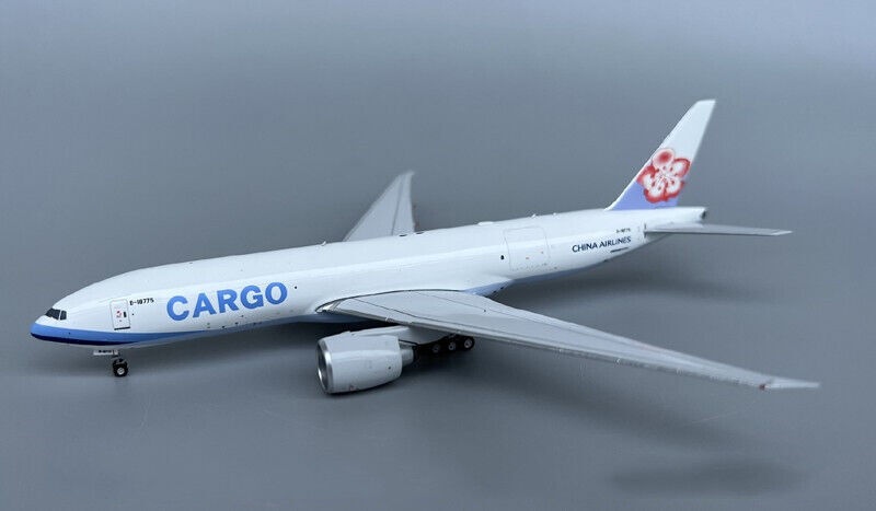 1:400 NG Model CHINA AIRLINES CARGO BOEING 777-200LRF Aircraft Diecast Model