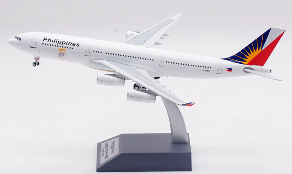 1:200 30CM InFlight Philippines AIRBUS A340-200 Aeroplane Diecast Aircraft Model