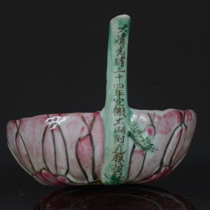 Chinese Famille Rose Porcelain Hand Made Lotus Flower Lotus Leaf Statue Plate