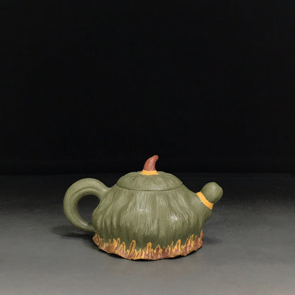 Chinese Yixing Zisha Clay Handmade Exquisite Teapot （：莲子 底款：王镇学）