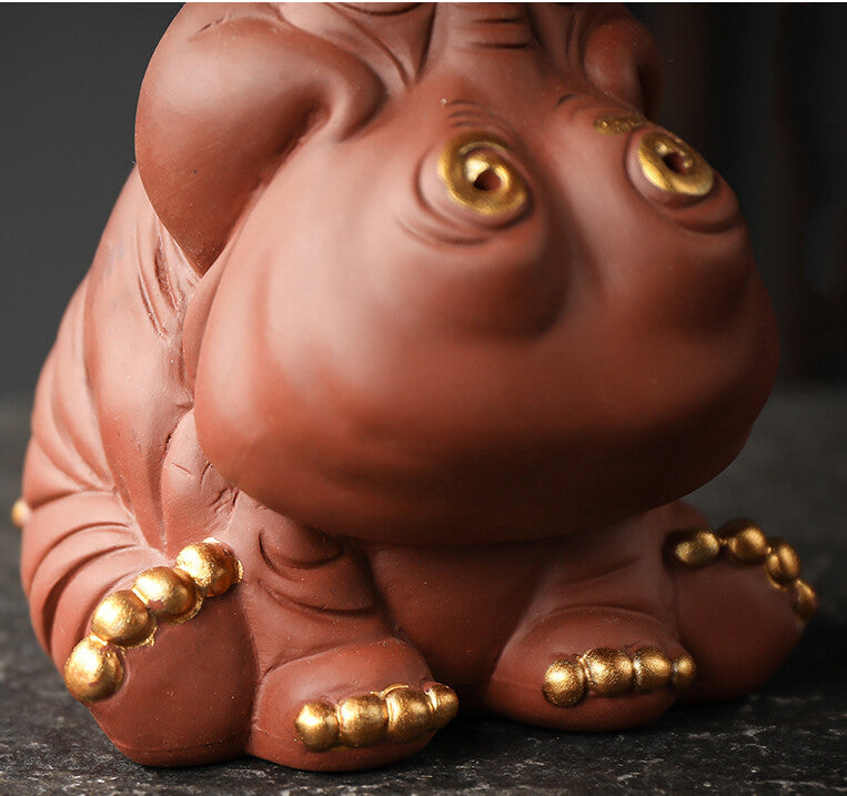 Chinese Yixing Zisha Pottery Fengshui hippo Animal Wealth Lucky tea pet Statue