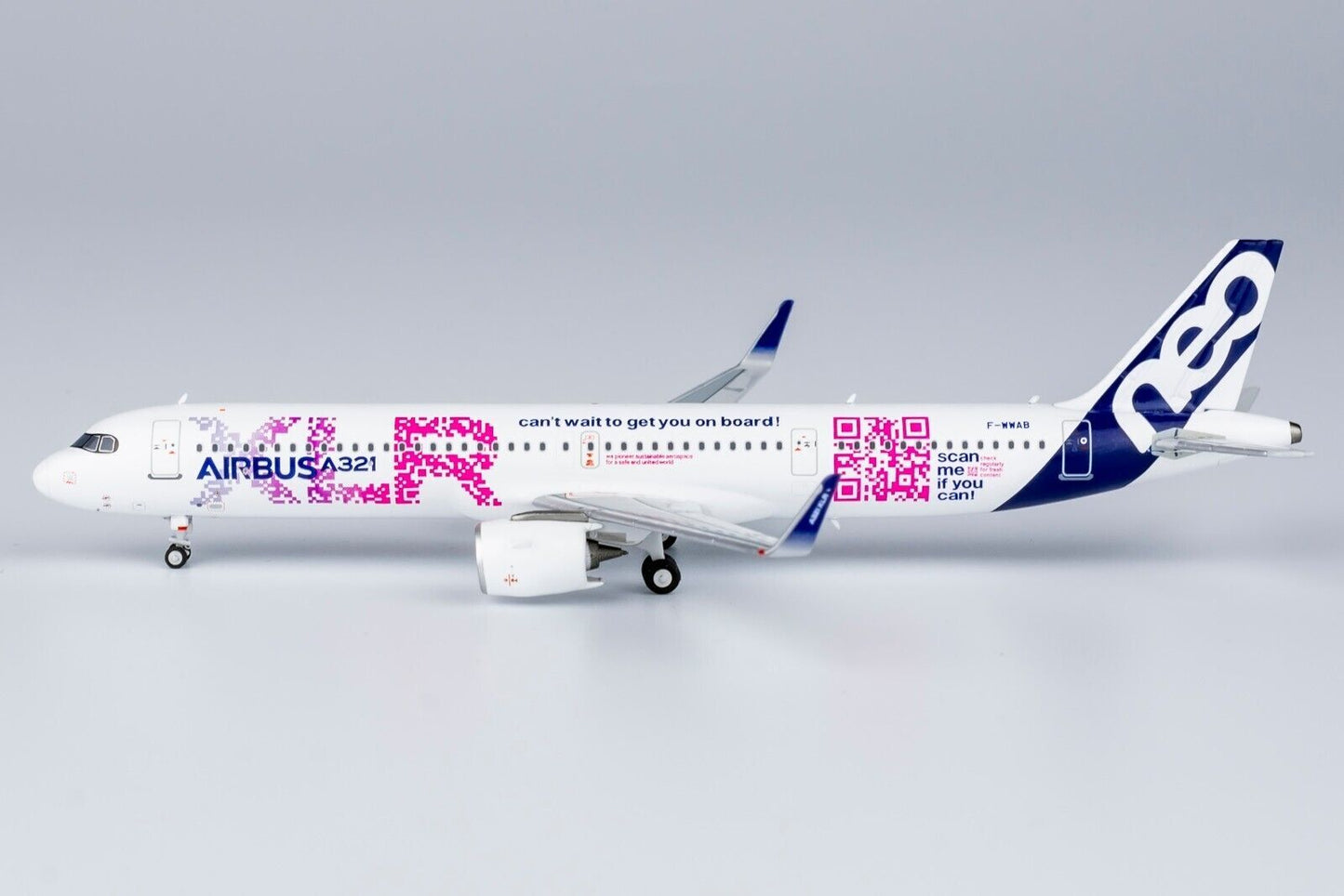 1:400 NG Model AIRBUS A321neo Passenger Airplane Diecast Aircraft Model