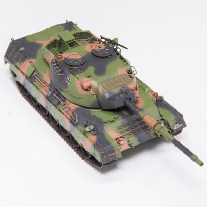 Yihe 1/72 German Leopard 1 Main Battle Tank A1A1 Finished Model Ornament