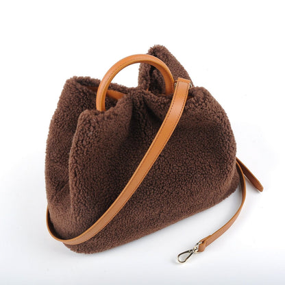 Genuine Leather Bag Lamb Wool Commuter Bag Real Leather Purse Bucket Bags Hasp