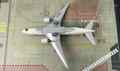 1:400 JAL JAPAN AIRLINES BOEING 777-200 Passenger Plane Diecast Airplane Model