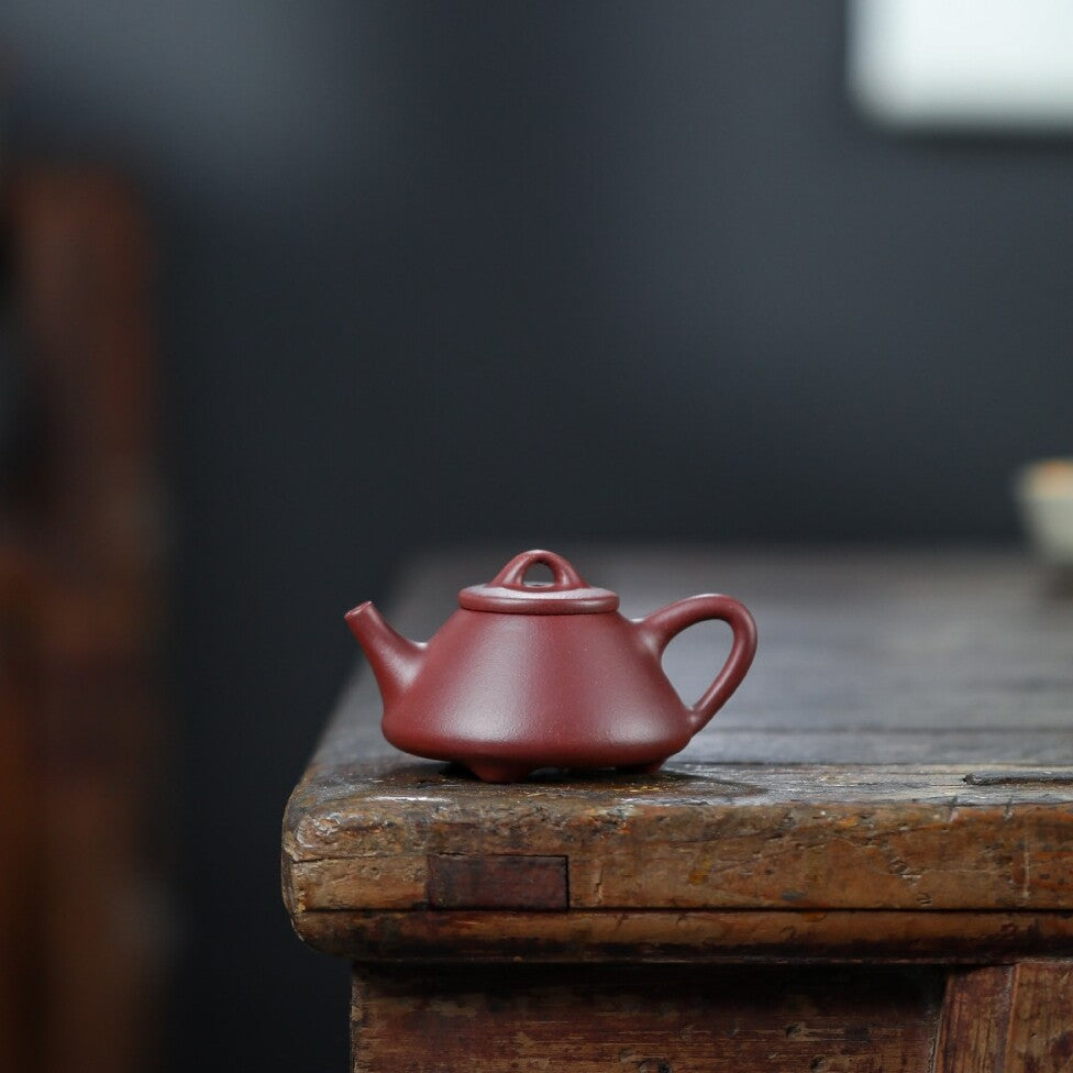 90ml Small Kungfu Tea Pot Real Yixing Zisha Dicaoqing Shipiao Pot Handmade Pots