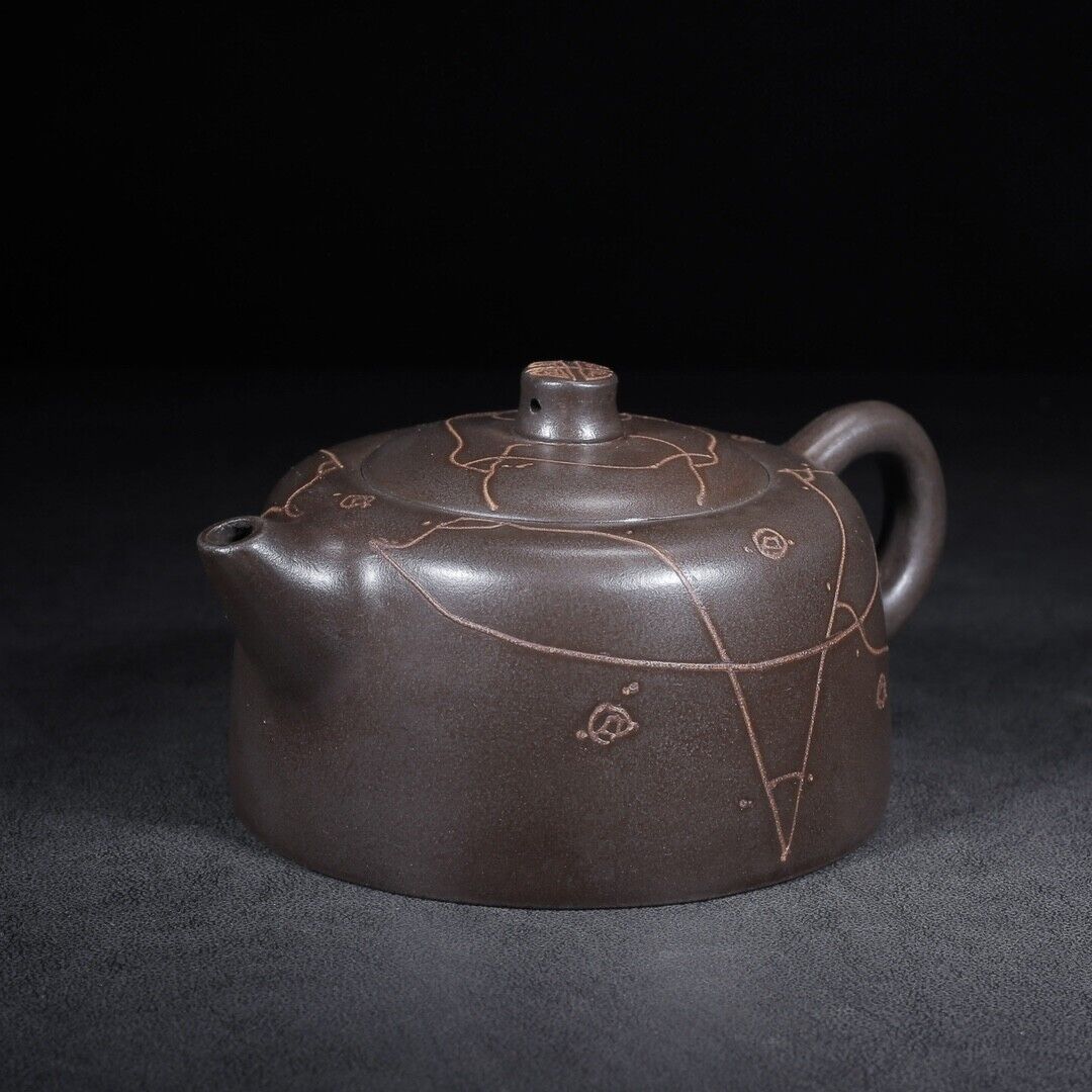 Chinese Yixing Zisha Clay Handmade Exquisite Teapot（天际 底款：汪寅仙）