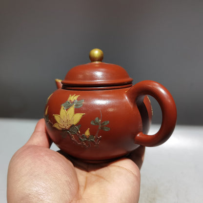 Chinese Yixing Zisha Clay Handmade Exquisite Teapot （描金水平壶 底款：顾景舟)