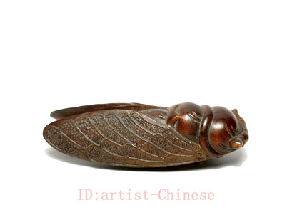 Chinese boxwood hand carved cicada Figure statue netsuke collectable hand piece
