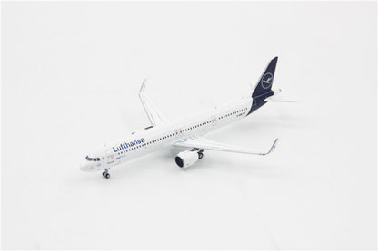 PANDAMODEL Lufthansa AirBus A321neo D-AIEB June 1:400 DIECAST plane Pre-built