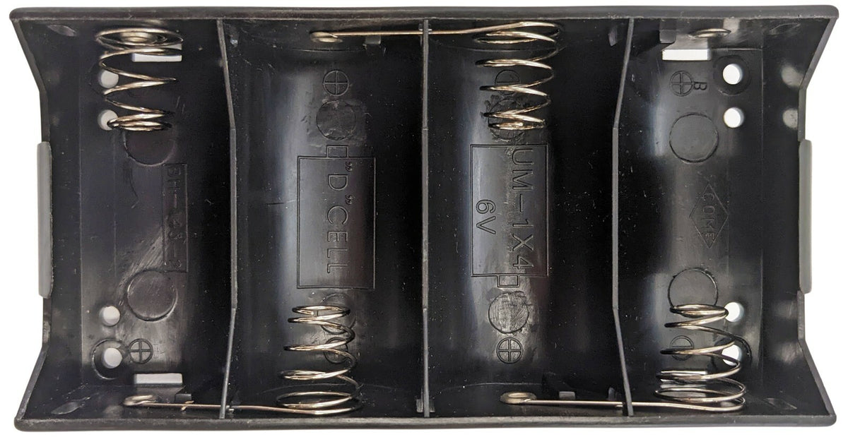 4 "D" Battery Holder with Solder Lug Terminals, Plastic Case 5.61"×2.87"×1.23"
