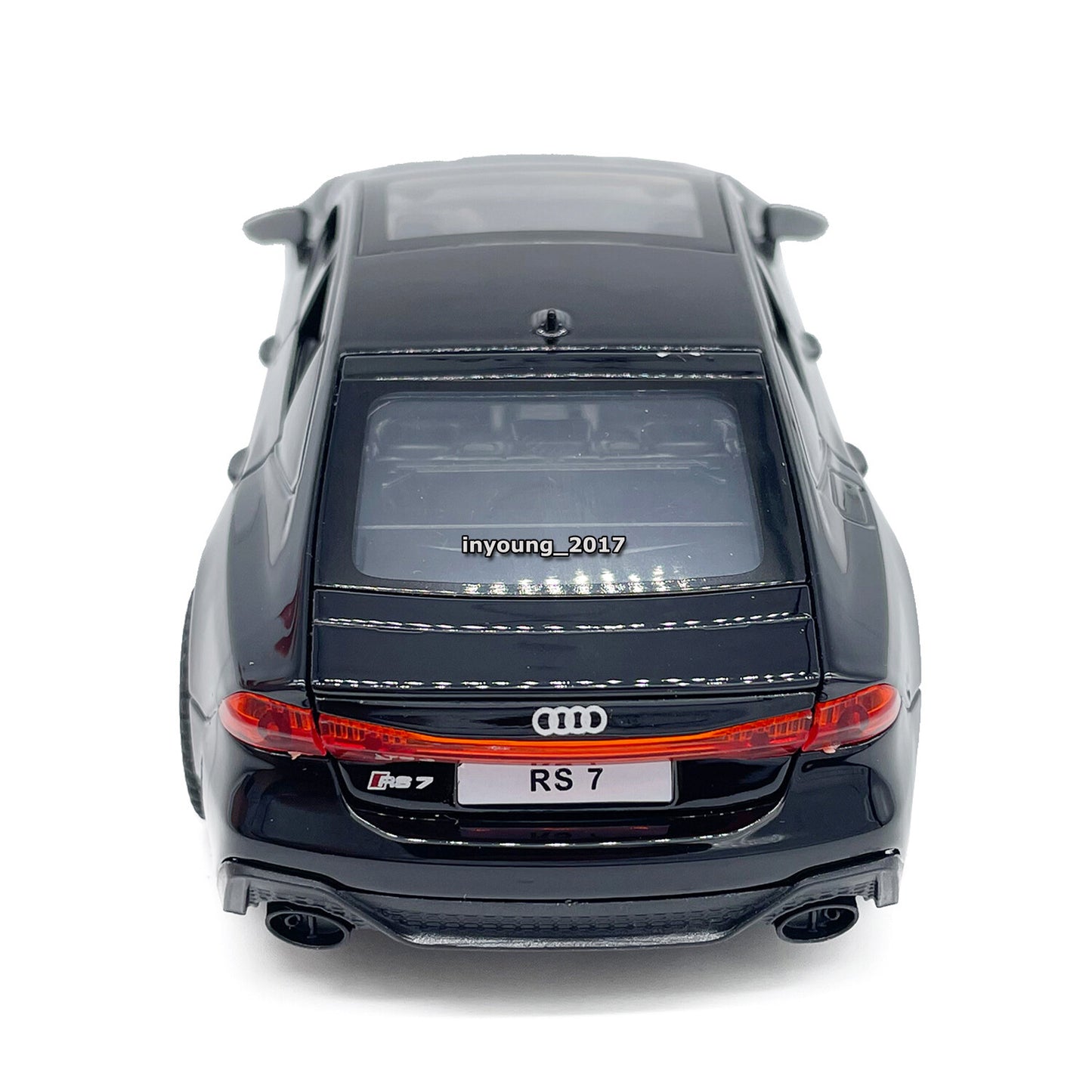1/32 Audi RS7 Model Car Diecast Toy Cars Doors Open Pull Back Metal Vehicles