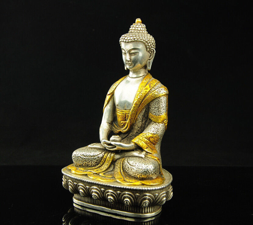 Vintage Chinese old Tibet Silver Gilt Buddhism Sakyamuni Buddha Statue 22322