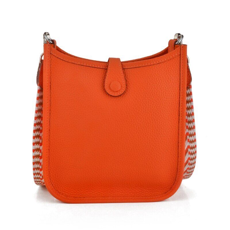 2022 NEW Women's Bucket Bag Handbag Hollowed Crossbody Bag Leather