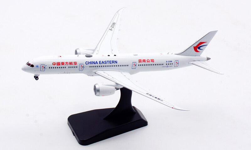 1:400 AV Models China Eastern Airlines Boeing 787-9 Diecast Aircraft Model