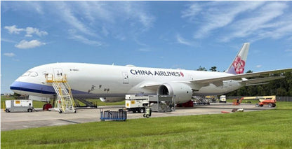 1:400 Phoenix China Airlines B787-9 B-18811 Airplane Diecast Aircraft Model