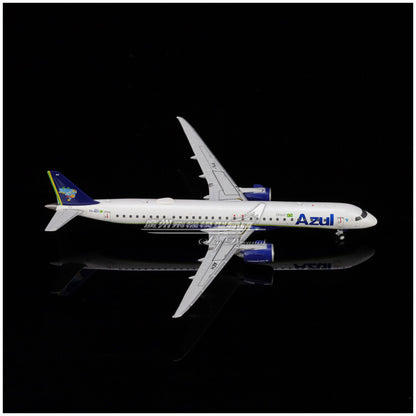 1:400 GeminiJets Azul Embraer ERJ-195 Passenger Plane Diecast  Aircraft Model