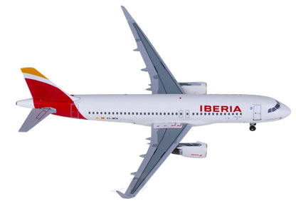 1:400 AeroClassics Iberia Airbus A320 Passenger Airplane Diecast Model