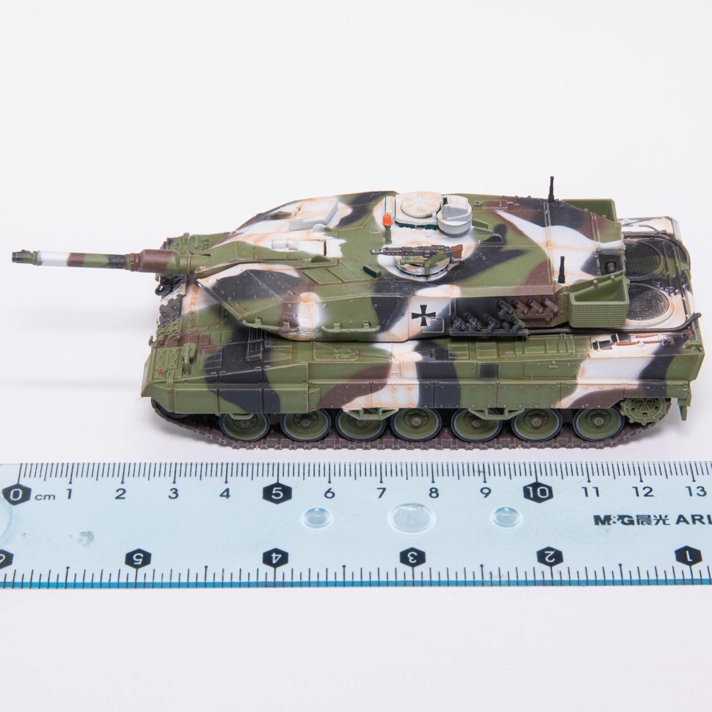 Panzerkampf 1/72 Germany Leopard2a5 Leopard2a5 Tank Snow Four Color Model