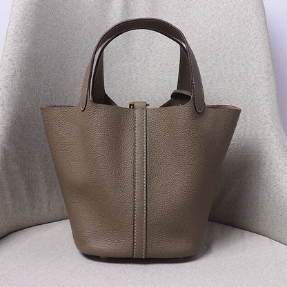 Women Cowhide Leather Handbag Shoulder/Messenger Bucket Bag Large Capacity Totes