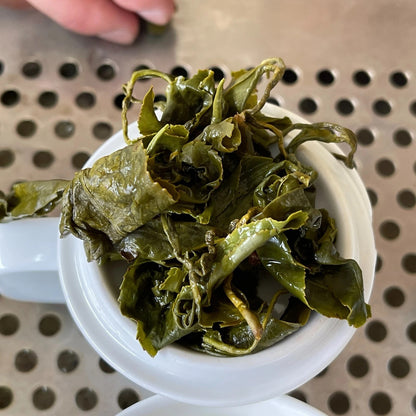 Taiwan unique tea,Alishan,Best quality High-mountain Oolong tea,150g*4