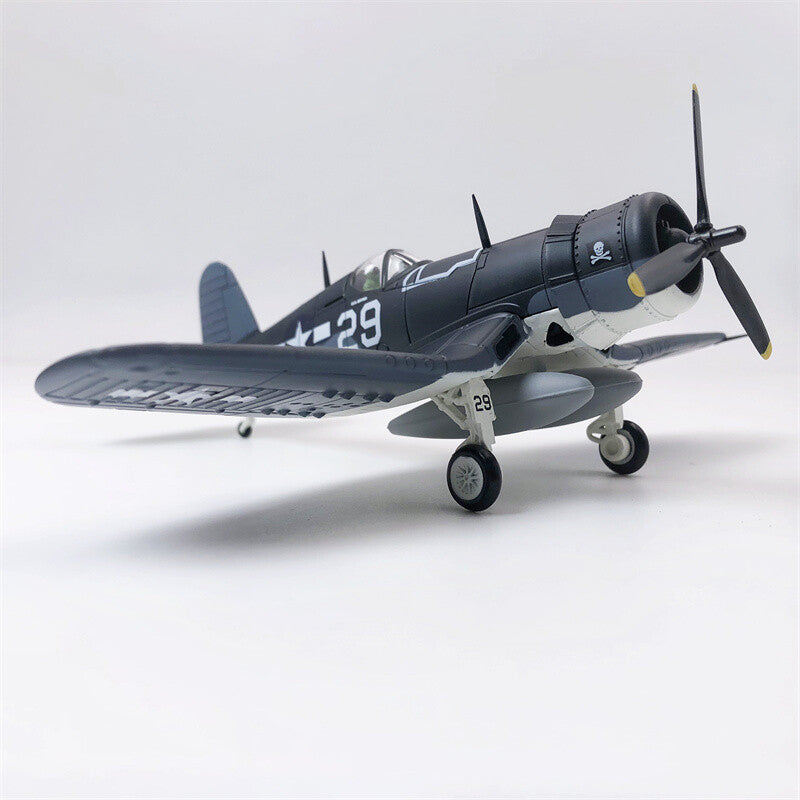 Amer WWII F4U-1 Pirate Military Fighter VMF-323 USA 1945 1/72 Aircraft Model