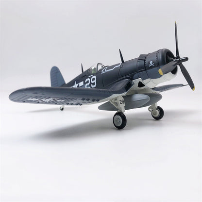 Amer WWII F4U-1 Pirate Military Fighter VMF-323 USA 1945 1/72 Aircraft Model