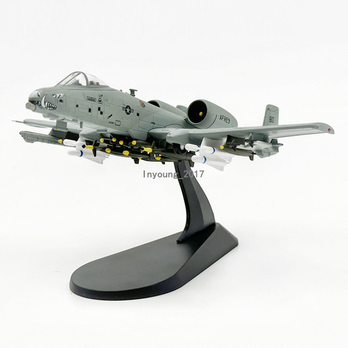 1/100 A-10 Thunderbolt II Warthog Attach Plane Model Diecast Airplane Model